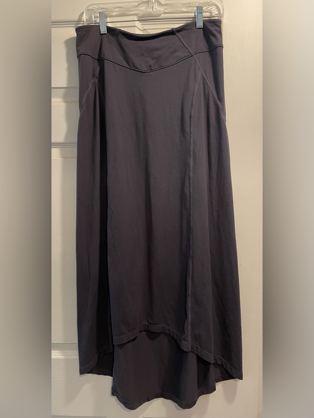 Athleta Women's Black High-Low A-Line Skirt